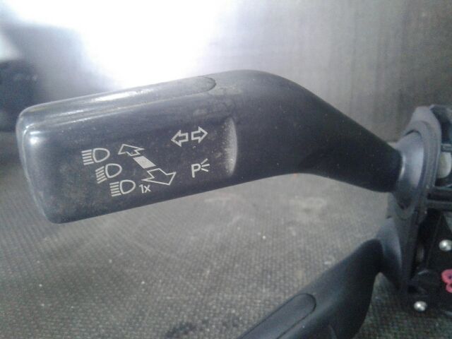 bontott VW PASSAT B6 Komplett Kormánykapcsoló (Bajuszkapcsoló)