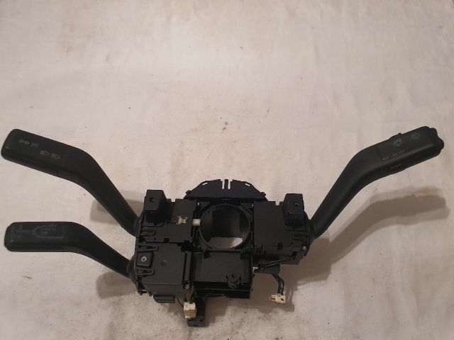 bontott VW PASSAT B6 Komplett Kormánykapcsoló (Bajuszkapcsoló)