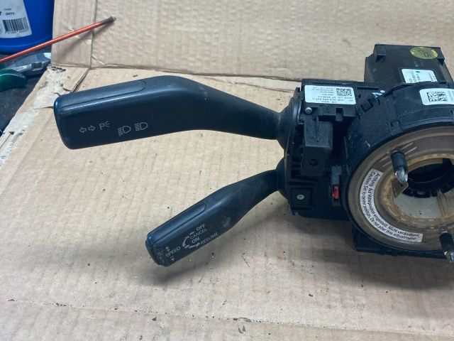 bontott VW PASSAT B6 Komplett Kormánykapcsoló (Bajuszkapcsoló)