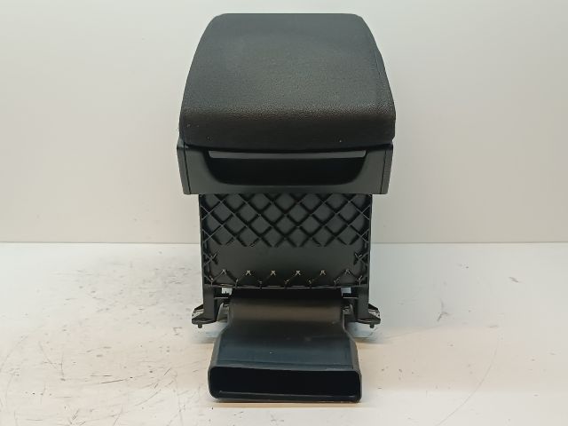 bontott VW PASSAT B6 Könyöklő