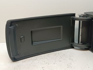 bontott VW PASSAT B6 Könyöklő