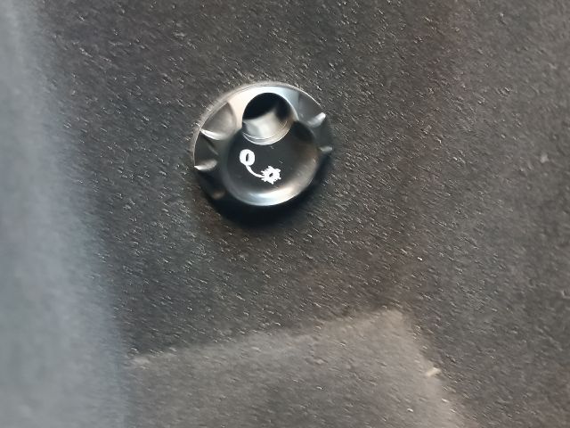 bontott VW PASSAT B6 Könyöklő