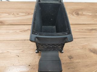 bontott VW PASSAT B6 Könyöklő