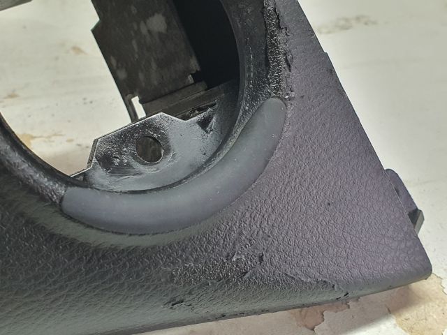 bontott VW PASSAT B6 Kormányközép Burkolat