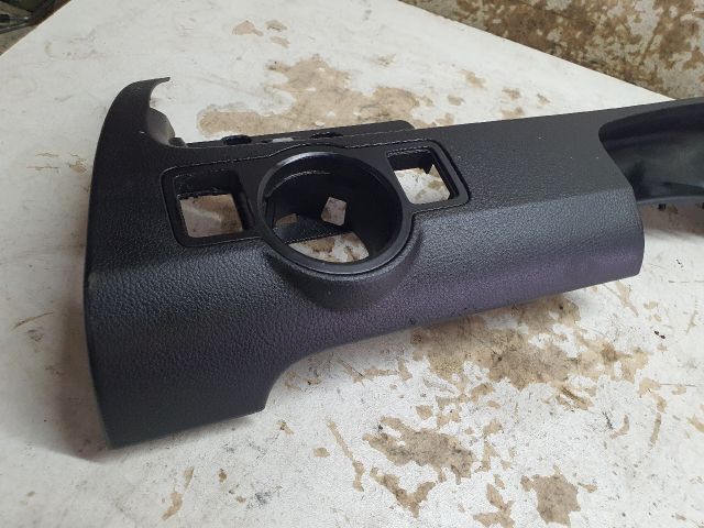 bontott VW PASSAT B6 Kormányközép Burkolat