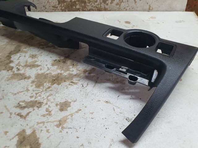 bontott VW PASSAT B6 Kormányközép Burkolat