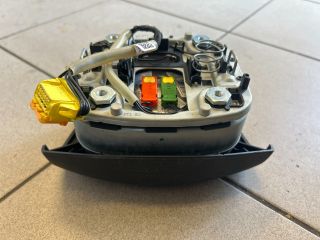 bontott VW PASSAT B6 Kormánylégzsák