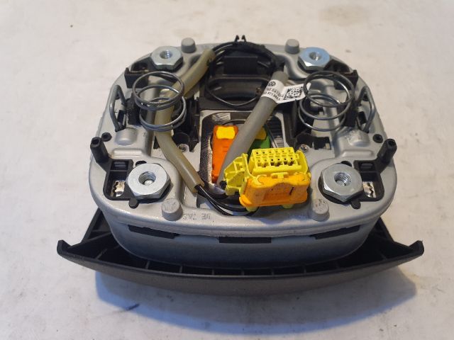 bontott VW PASSAT B6 Kormánylégzsák