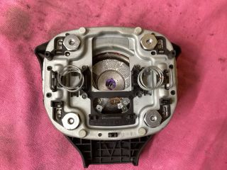 bontott VW PASSAT B6 Kormánylégzsák