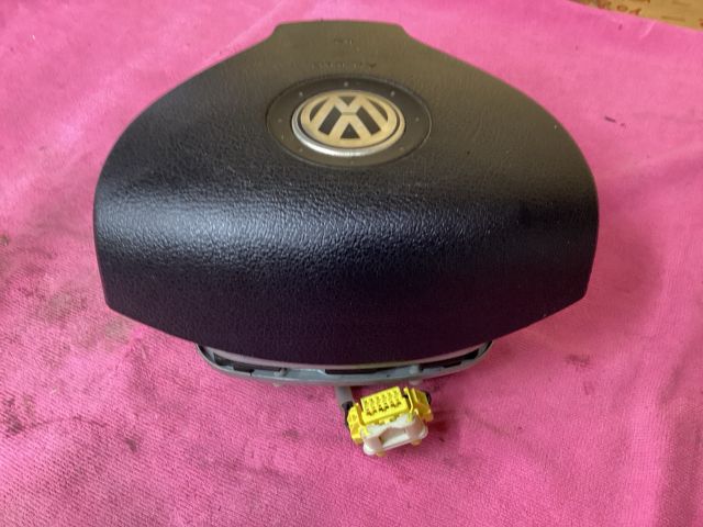 bontott VW PASSAT B6 Kormánylégzsák