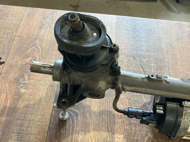 bontott VW PASSAT B6 Kormánymű (Elektromos)