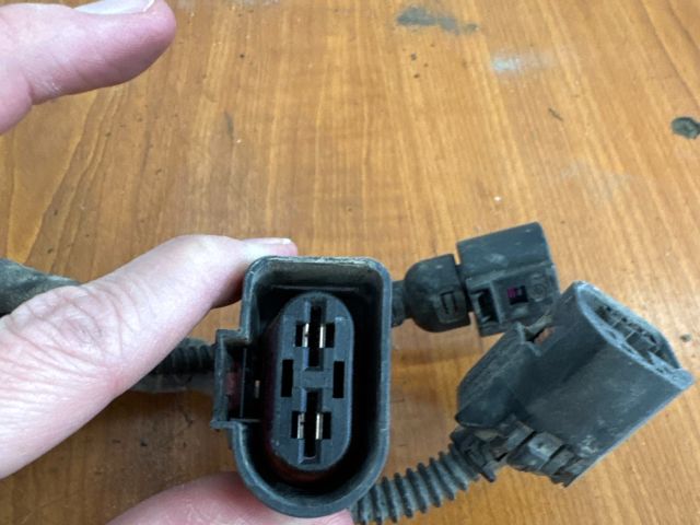 bontott VW PASSAT B6 Kormánymű Kábelköteg (Elektromos)