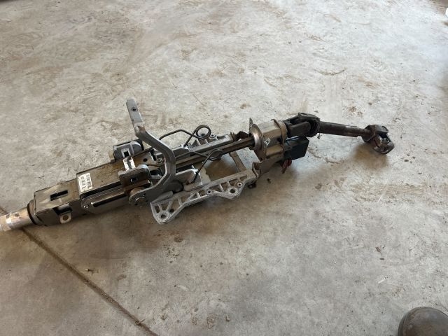 bontott VW PASSAT B6 Kormányoszlop Kormányzárral