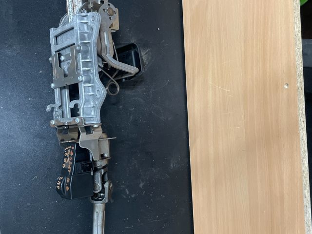 bontott VW PASSAT B6 Kormányoszlop Kormányzárral