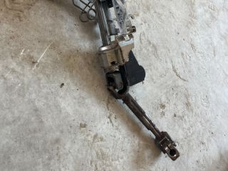 bontott VW PASSAT B6 Kormányoszlop Kormányzárral