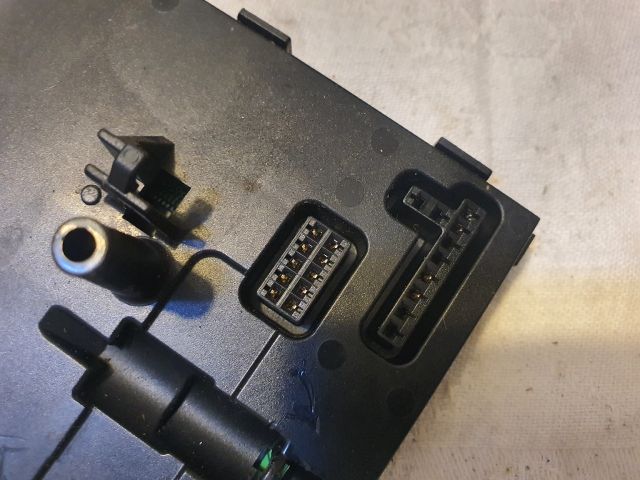 bontott VW PASSAT B6 Kormányoszlop Vezérlő