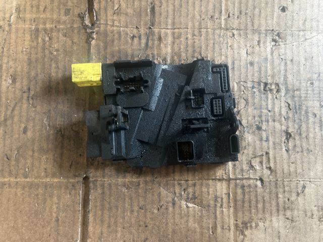 bontott VW PASSAT B6 Kormányoszlop Vezérlő