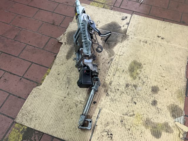 bontott VW PASSAT B6 Kormányoszlop