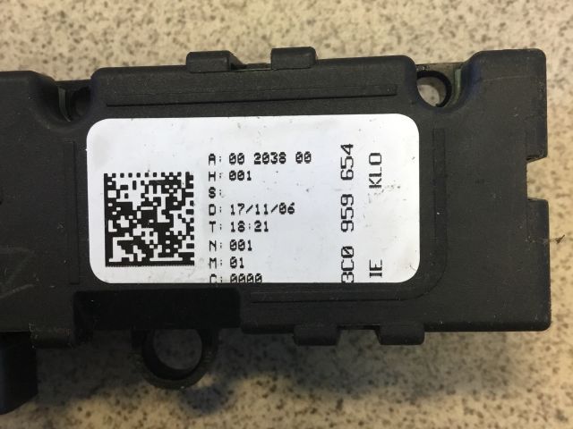 bontott VW PASSAT B6 Kormányszög Jeladó