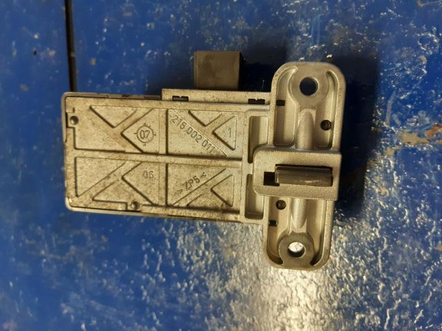 bontott VW PASSAT B6 Kormányzár (Elektromos)