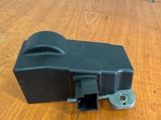 bontott VW PASSAT B6 Kormányzár (Elektromos)