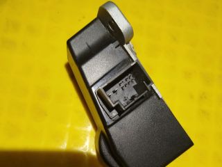 bontott VW PASSAT B6 Kormányzár (Elektromos)