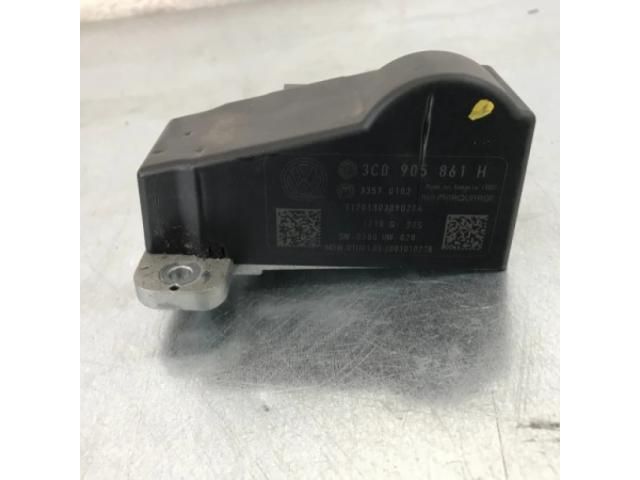 bontott VW PASSAT B6 Kormányzár (Elektromos)