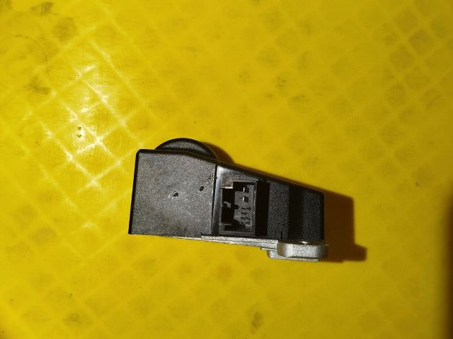 bontott VW PASSAT B6 Kormányzár (Elektromos)