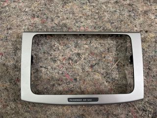 bontott VW PASSAT B6 Középkonzol Keret