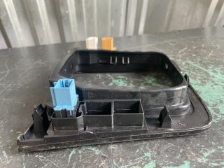 bontott VW PASSAT B6 Középkonzol Keret