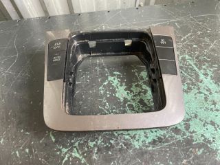 bontott VW PASSAT B6 Középkonzol Keret