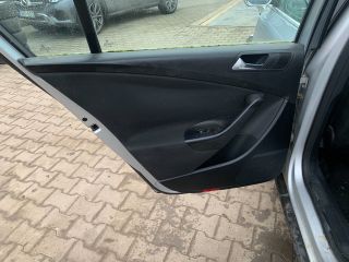 bontott VW PASSAT B6 Középkonzol Keret