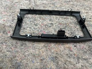 bontott VW PASSAT B6 Középkonzol Keret