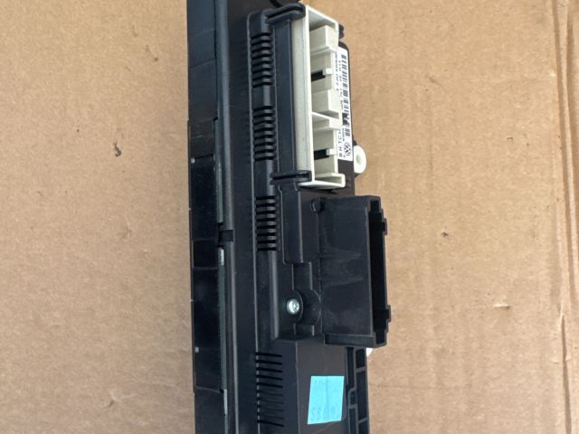 bontott VW PASSAT B6 Középkonzol Vezérlő Panel