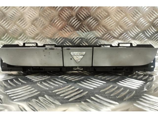 bontott VW PASSAT B6 Középső Műszerfal Díszléc