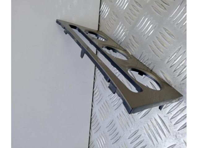 bontott VW PASSAT B6 Középső Műszerfal Díszléc