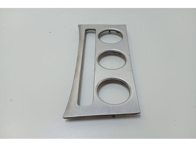 bontott VW PASSAT B6 Középső Műszerfal Díszléc