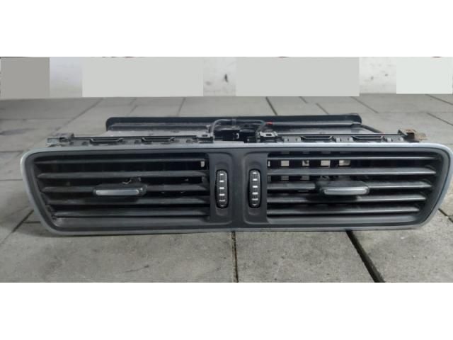 bontott VW PASSAT B6 Középső Szellőző