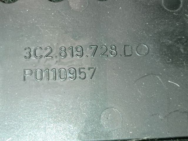 bontott VW PASSAT B6 Középső Szellőző