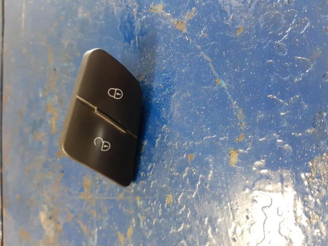 bontott VW PASSAT B6 Központizár Kapcsoló