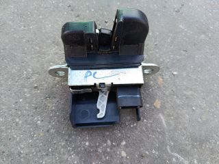 bontott VW PASSAT B6 Központizár Motor Csomagtérajtó