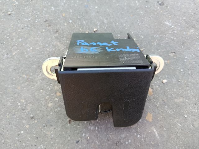 bontott VW PASSAT B6 Központizár Motor Csomagtérajtó