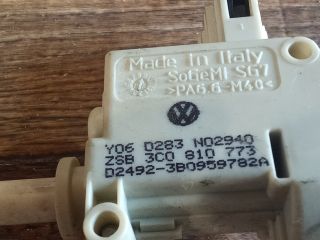 bontott VW PASSAT B6 Központizár Motor Tankajtó