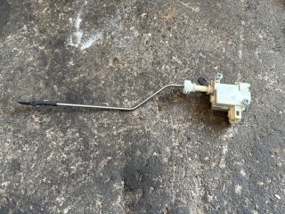 bontott VW PASSAT B6 Központizár Motor Tankajtó