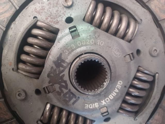 bontott VW PASSAT B6 Kuplung Szett (Szerkezet, Tárcsa)