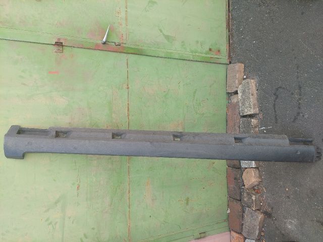 bontott VW PASSAT B6 Küszöb Burkolat