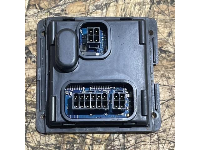 bontott VW PASSAT B6 Lámpa Vezérlő