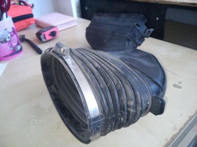 bontott VW PASSAT B6 Légbeömlő Cső