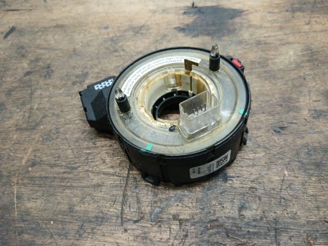 bontott VW PASSAT B6 Légzsák Átvezető Szalagkábel