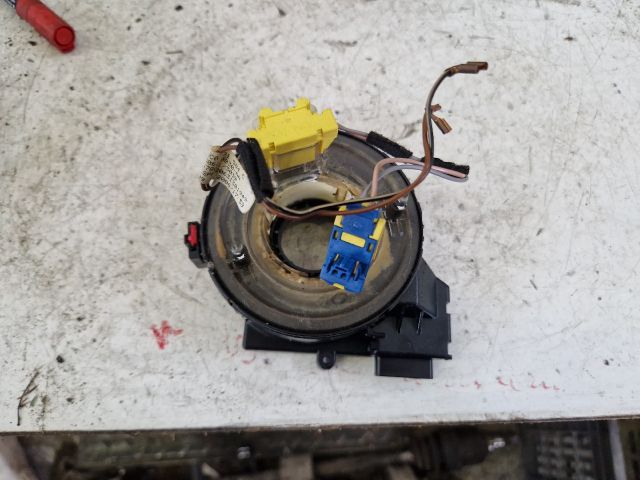 bontott VW PASSAT B6 Légzsák Átvezető Szalagkábel